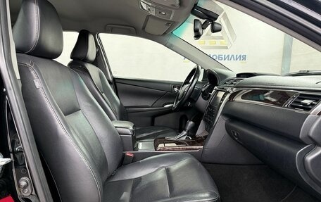 Toyota Camry, 2017 год, 2 299 000 рублей, 11 фотография