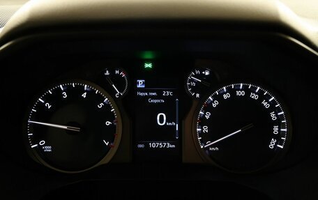 Toyota Land Cruiser Prado 150 рестайлинг 2, 2021 год, 5 850 000 рублей, 16 фотография