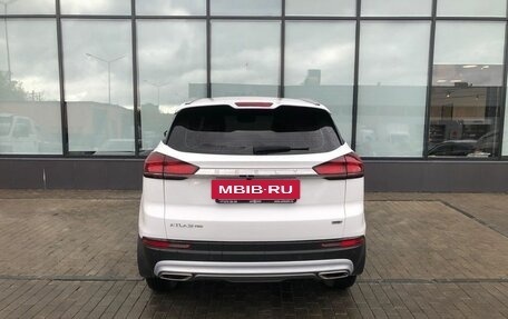 Geely Atlas, 2022 год, 2 310 000 рублей, 4 фотография