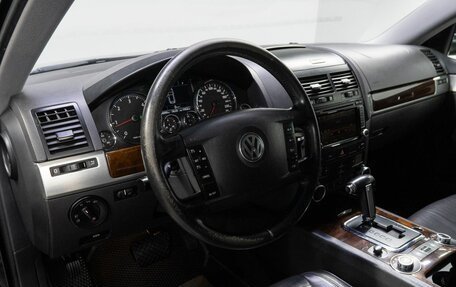 Volkswagen Touareg III, 2009 год, 1 299 000 рублей, 10 фотография