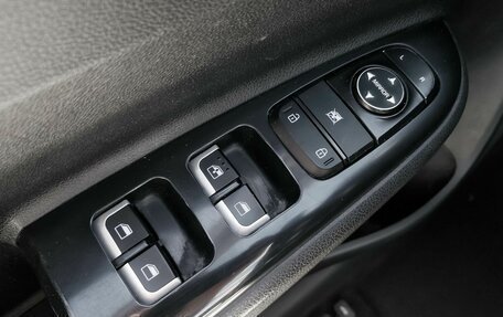 KIA Rio IV, 2017 год, 999 000 рублей, 18 фотография