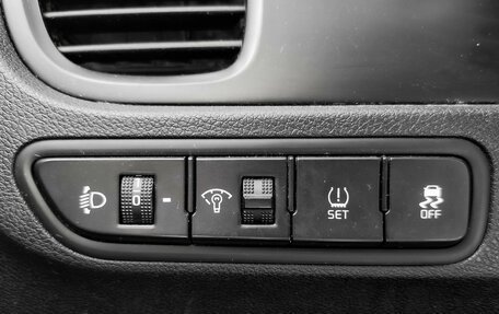 KIA Rio IV, 2017 год, 999 000 рублей, 19 фотография