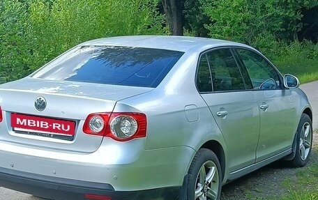 Volkswagen Jetta VI, 2006 год, 430 000 рублей, 4 фотография