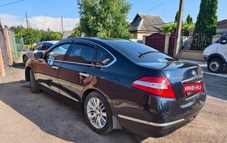 Nissan Teana, 2011 год, 850 000 рублей, 2 фотография