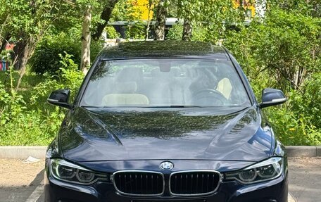BMW 3 серия, 2017 год, 2 400 000 рублей, 3 фотография