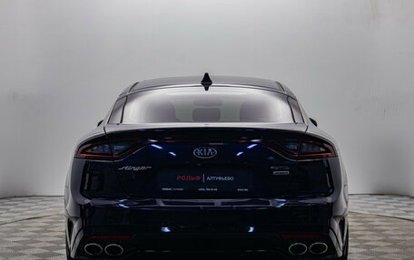 KIA Stinger I, 2018 год, 2 600 000 рублей, 4 фотография