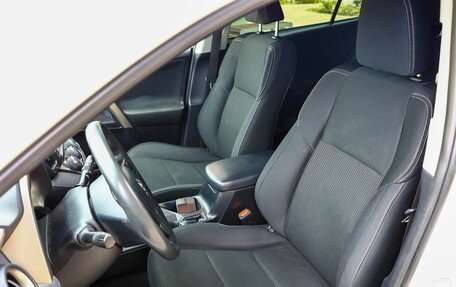 Toyota RAV4, 2014 год, 1 850 000 рублей, 13 фотография