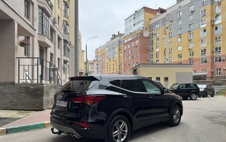 Hyundai Santa Fe III рестайлинг, 2018 год, 2 000 000 рублей, 6 фотография