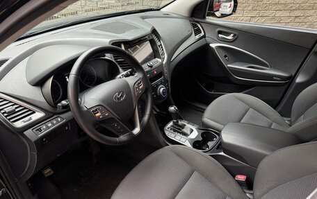 Hyundai Santa Fe III рестайлинг, 2018 год, 2 000 000 рублей, 18 фотография