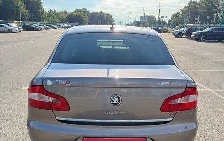Skoda Superb III рестайлинг, 2013 год, 1 000 000 рублей, 4 фотография