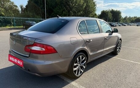 Skoda Superb III рестайлинг, 2013 год, 1 000 000 рублей, 7 фотография
