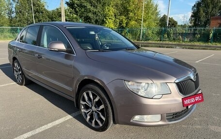 Skoda Superb III рестайлинг, 2013 год, 1 000 000 рублей, 8 фотография