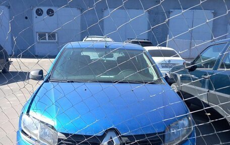 Renault Sandero II рестайлинг, 2014 год, 319 000 рублей, 2 фотография