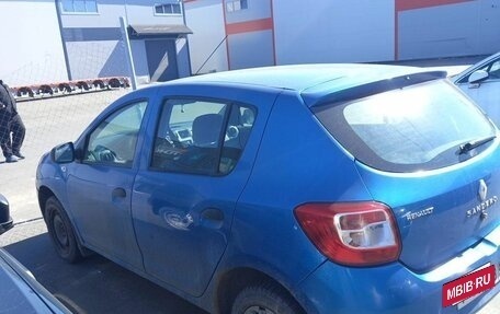Renault Sandero II рестайлинг, 2014 год, 319 000 рублей, 3 фотография