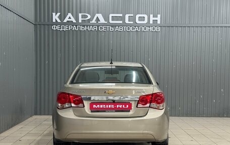 Chevrolet Cruze II, 2010 год, 699 000 рублей, 4 фотография