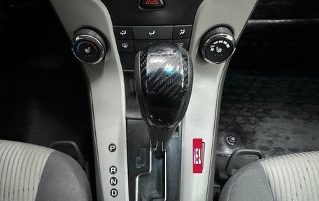 Chevrolet Cruze II, 2010 год, 699 000 рублей, 12 фотография