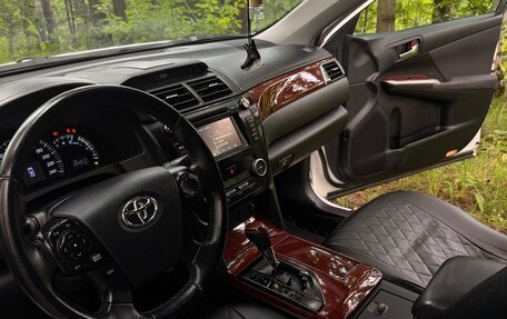 Toyota Camry, 2013 год, 1 500 000 рублей, 4 фотография