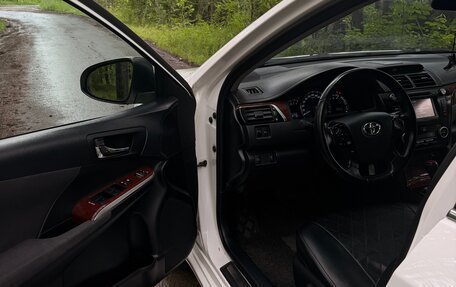 Toyota Camry, 2013 год, 1 500 000 рублей, 5 фотография