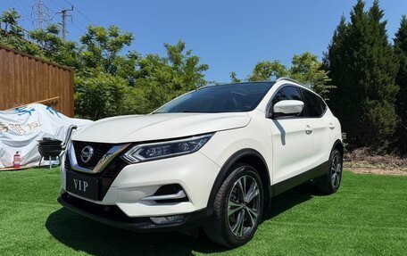Nissan Qashqai, 2023 год, 1 800 000 рублей, 2 фотография