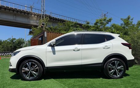 Nissan Qashqai, 2023 год, 1 800 000 рублей, 6 фотография