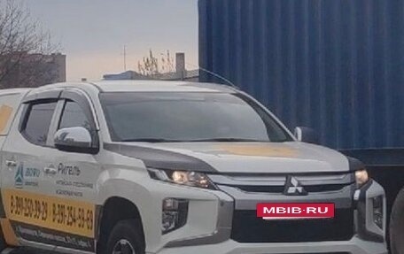 Mitsubishi L200 IV рестайлинг, 2022 год, 3 550 000 рублей, 3 фотография