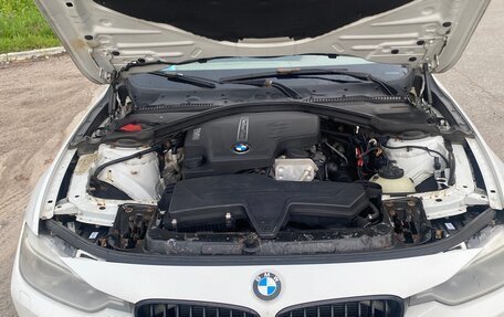 BMW 3 серия, 2011 год, 1 250 000 рублей, 12 фотография