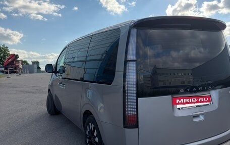 Hyundai Staria, 2024 год, 6 500 000 рублей, 5 фотография