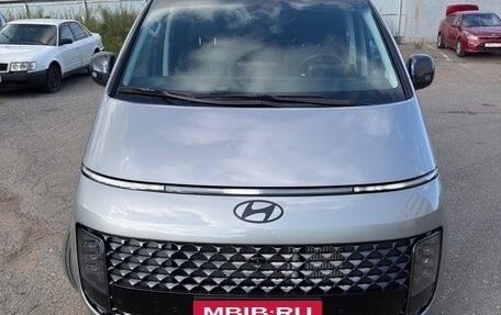 Hyundai Staria, 2024 год, 6 500 000 рублей, 8 фотография