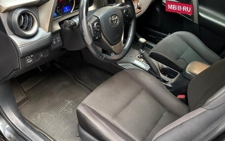 Toyota RAV4, 2015 год, 1 870 000 рублей, 6 фотография