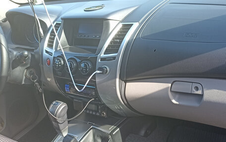 Mitsubishi Pajero Sport II рестайлинг, 2008 год, 1 250 000 рублей, 9 фотография
