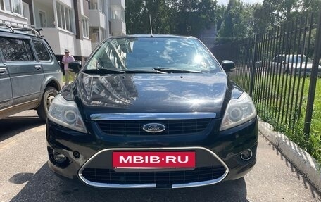 Ford Focus II рестайлинг, 2010 год, 695 000 рублей, 2 фотография