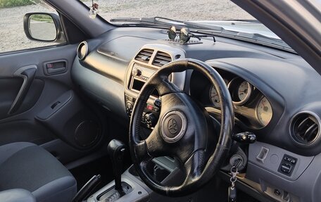 Toyota RAV4, 2001 год, 750 000 рублей, 10 фотография