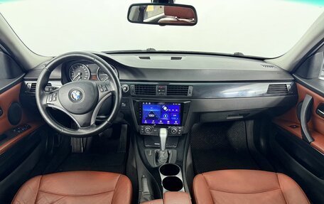 BMW 3 серия, 2009 год, 1 060 000 рублей, 21 фотография