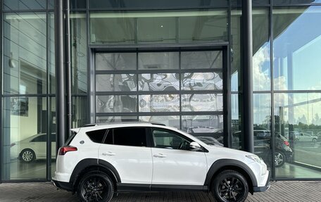 Toyota RAV4, 2018 год, 2 515 000 рублей, 5 фотография