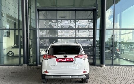 Toyota RAV4, 2018 год, 2 515 000 рублей, 4 фотография