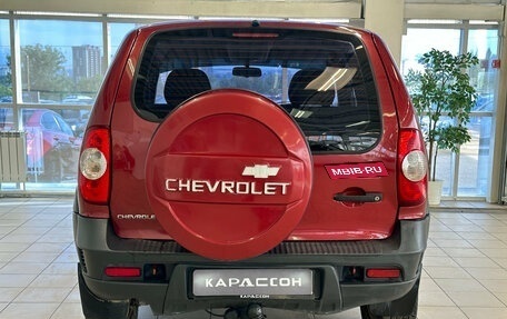 Chevrolet Niva I рестайлинг, 2010 год, 540 000 рублей, 4 фотография