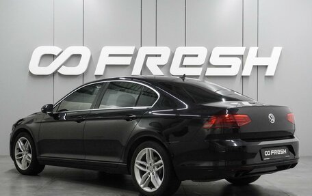 Volkswagen Passat B8 рестайлинг, 2017 год, 1 698 000 рублей, 2 фотография
