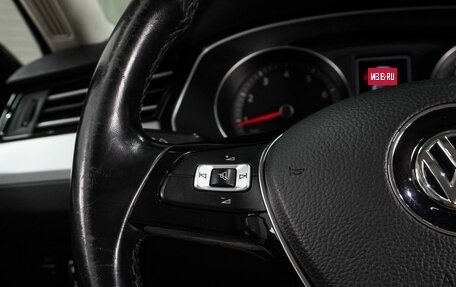 Volkswagen Passat B8 рестайлинг, 2017 год, 1 698 000 рублей, 17 фотография