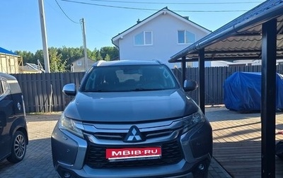 Mitsubishi Pajero Sport III рестайлинг, 2018 год, 2 450 000 рублей, 1 фотография
