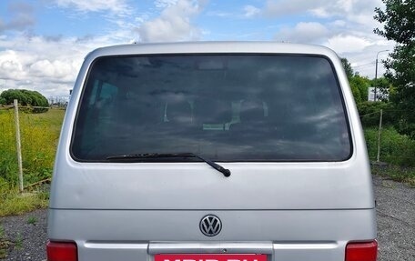 Volkswagen Multivan T4, 2002 год, 1 150 000 рублей, 4 фотография