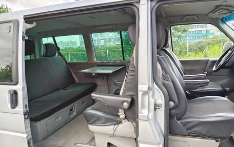 Volkswagen Multivan T4, 2002 год, 1 150 000 рублей, 12 фотография