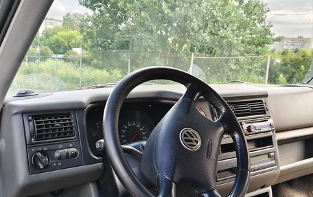 Volkswagen Multivan T4, 2002 год, 1 150 000 рублей, 10 фотография