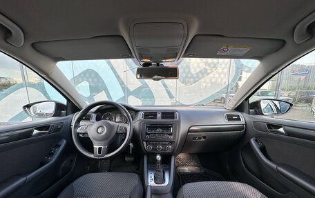 Volkswagen Jetta VI, 2013 год, 1 350 000 рублей, 2 фотография