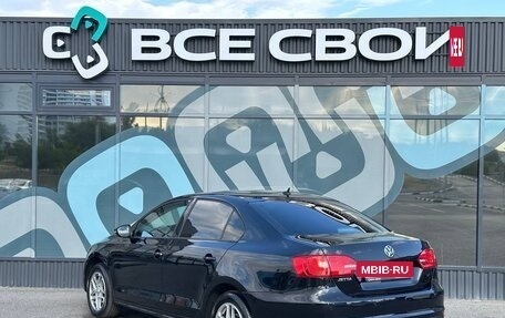 Volkswagen Jetta VI, 2013 год, 1 350 000 рублей, 3 фотография