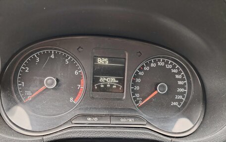 Volkswagen Polo VI (EU Market), 2015 год, 750 000 рублей, 4 фотография