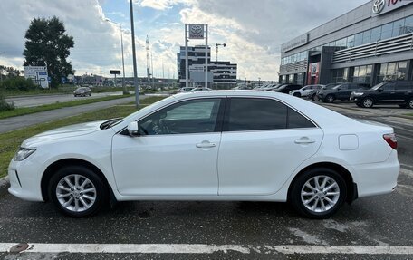 Toyota Camry, 2015 год, 1 950 000 рублей, 3 фотография