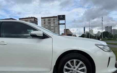 Toyota Camry, 2015 год, 1 950 000 рублей, 13 фотография
