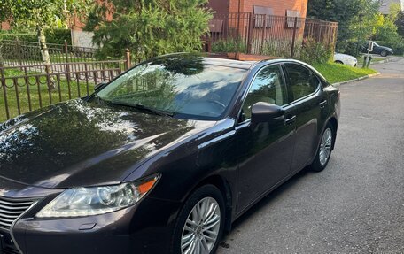 Lexus ES VII, 2013 год, 1 900 000 рублей, 2 фотография