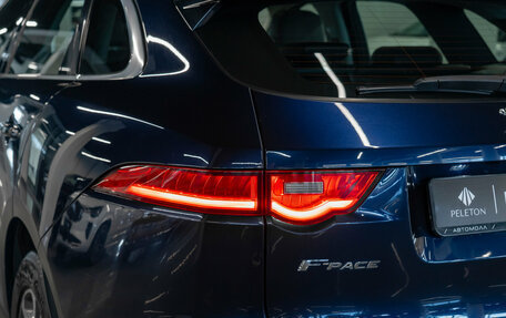 Jaguar F-Pace, 2016 год, 1 950 000 рублей, 27 фотография