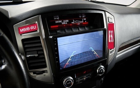 Mitsubishi Pajero IV, 2021 год, 3 835 000 рублей, 17 фотография